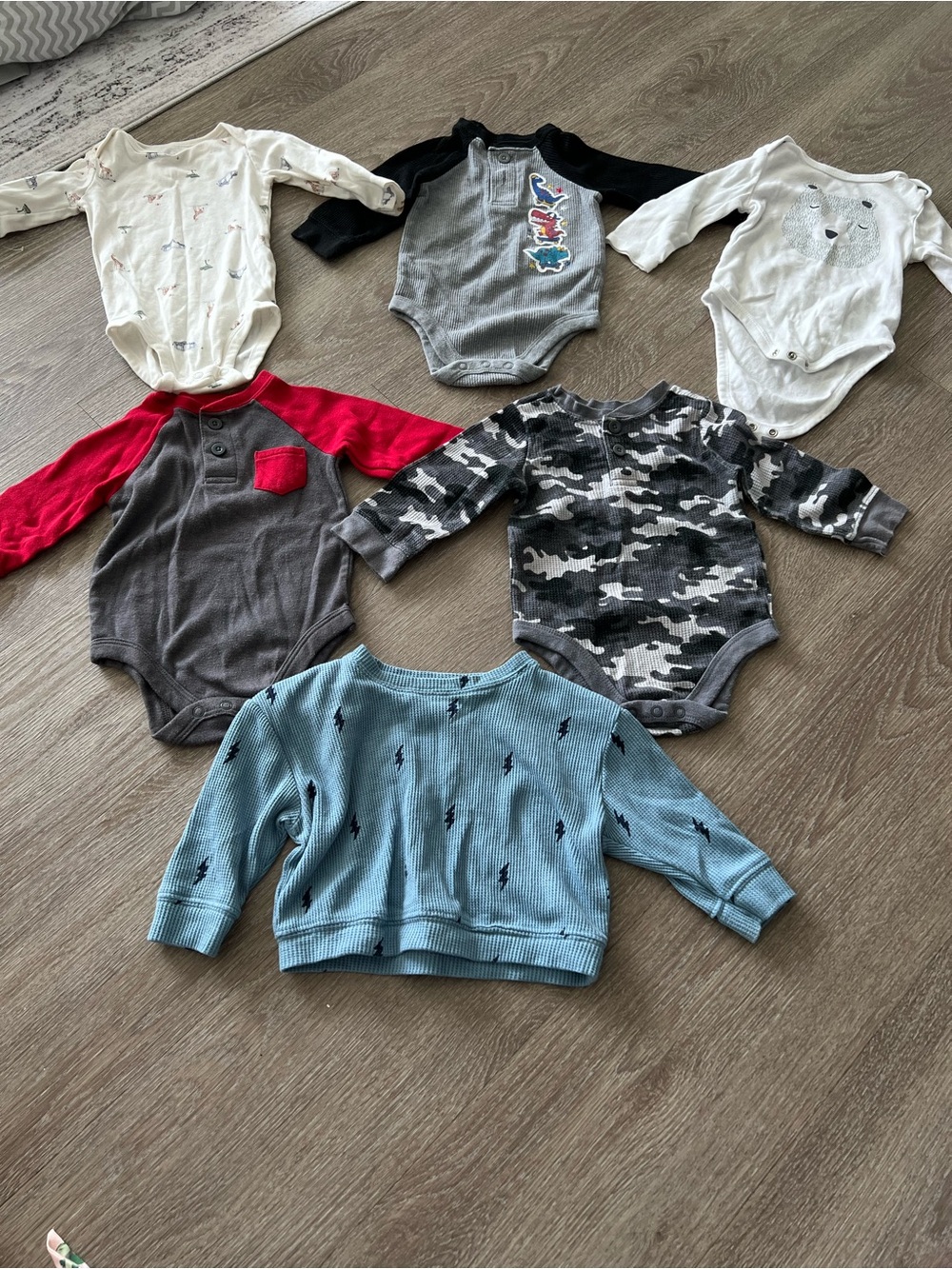 Baby Boys Long Sleeve Onesie Bundle - Mixed Colors 6-9 Months